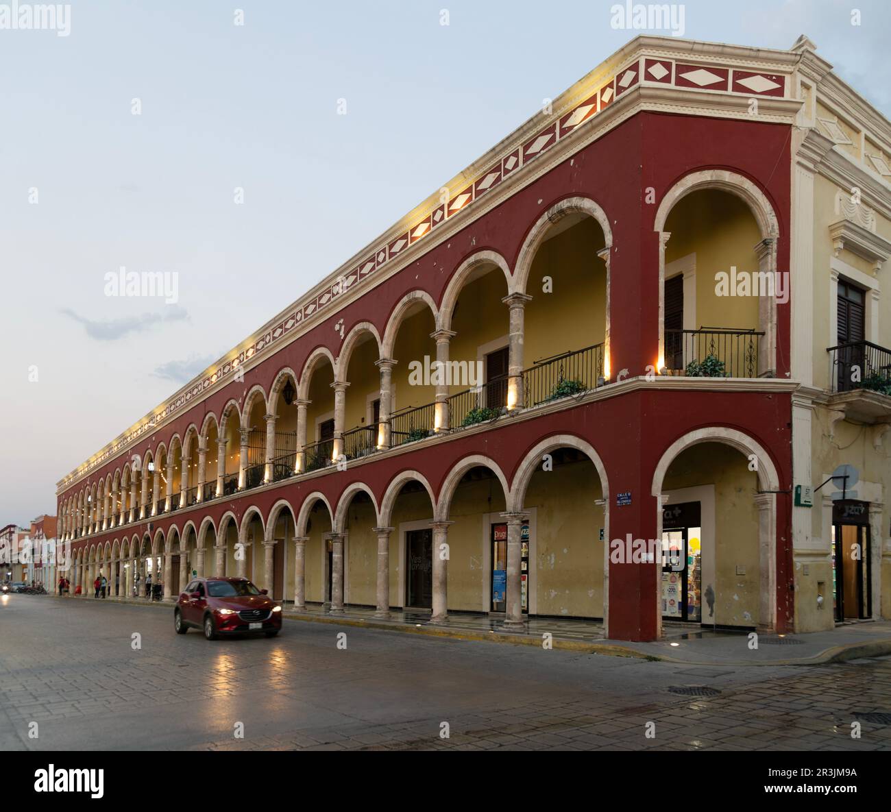 Historical Spanish colonial buildings, Plaza de la Independencia, Campeche city, Campeche State, Mexico Stock Photo