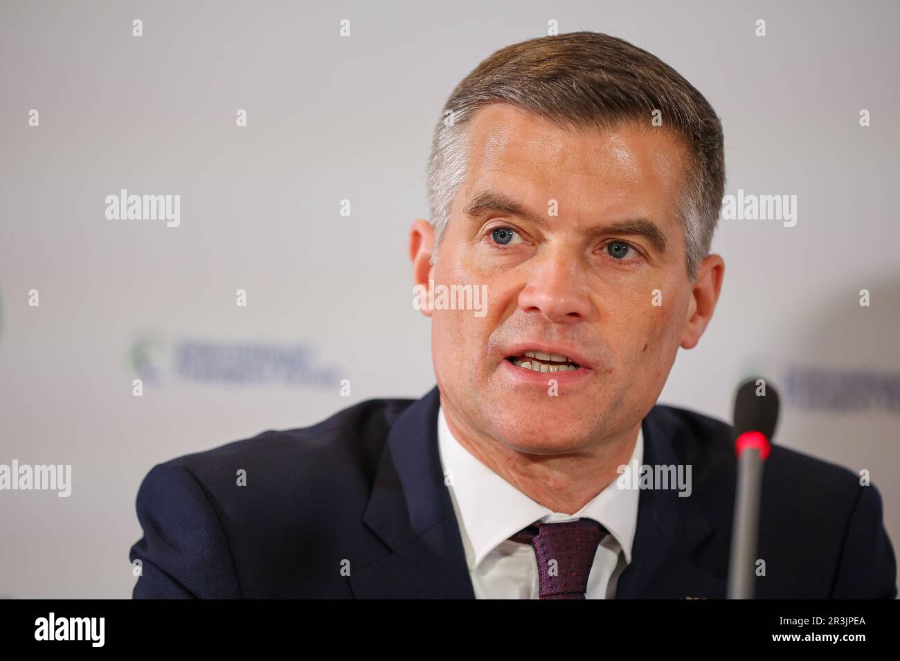 Leipzig, Germany. 24th May, 2023. Mark Harper, Transport Minister of Great Britain, speaks at the opening of the World Summit of Transport Ministers. Experts from the transport sector from 80 countries will meet here from May 24 to 26. At the beginning of the summit, the focus will be on, among other things, forecasts for global traffic volumes up to 2050, the International Transport Forum (ITF) announced ahead of the meeting. In addition, global CO2 emissions will be examined and conclusions drawn for transport policy. Credit: Jan Woitas/dpa/Alamy Live News Stock Photo