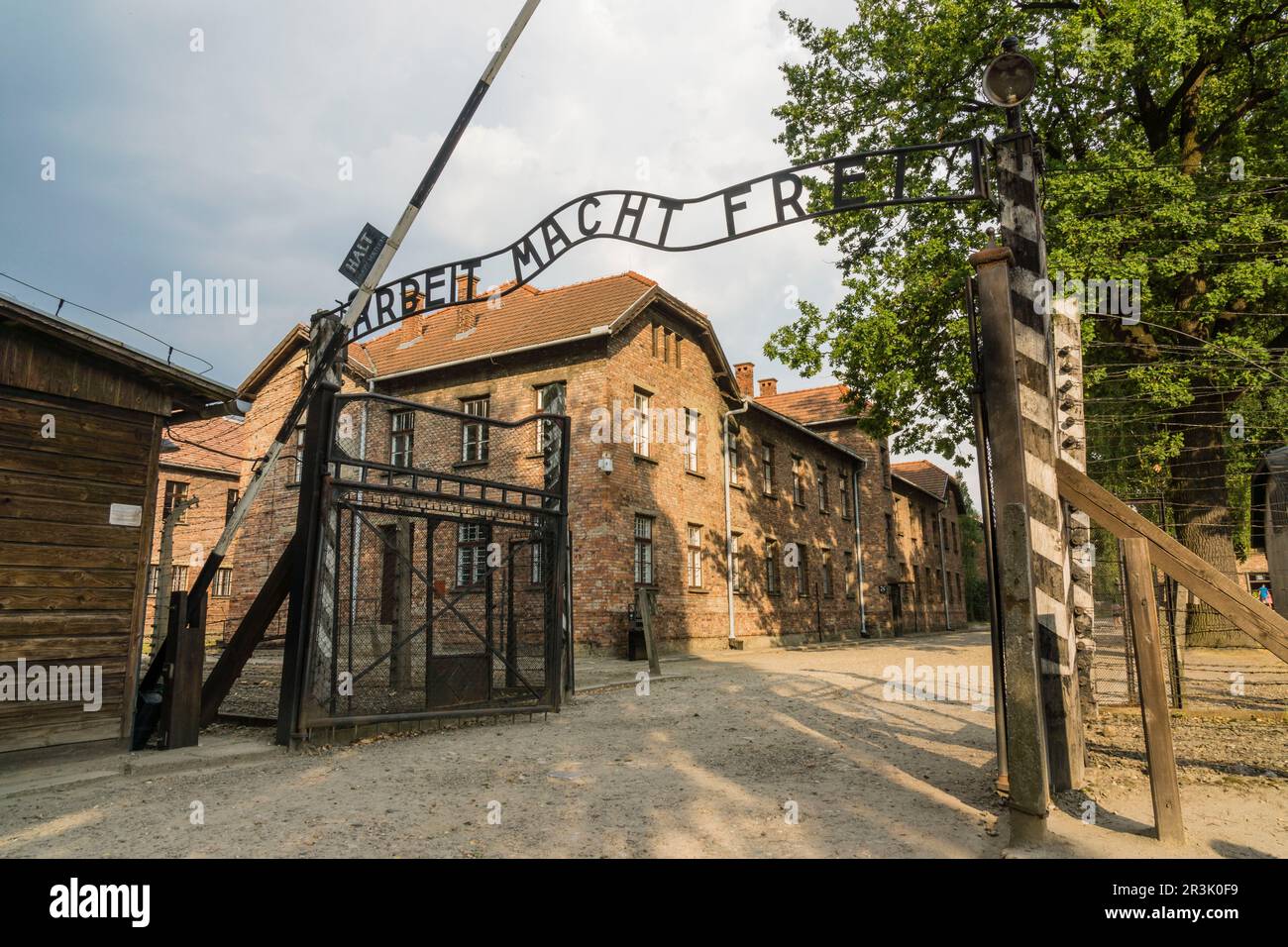 puerta principal, . campo de concentracion de Auschwitz I, museo estatal, Oswiecim, Polonia, eastern europe. Stock Photo