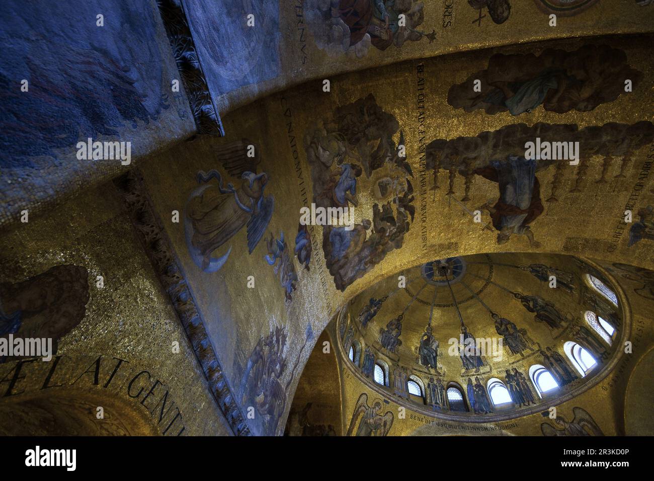 Basilica de San Marcos(s.XI),mosaicos , sestiere de San Marco. Venecia.Véneto. Italia. Stock Photo