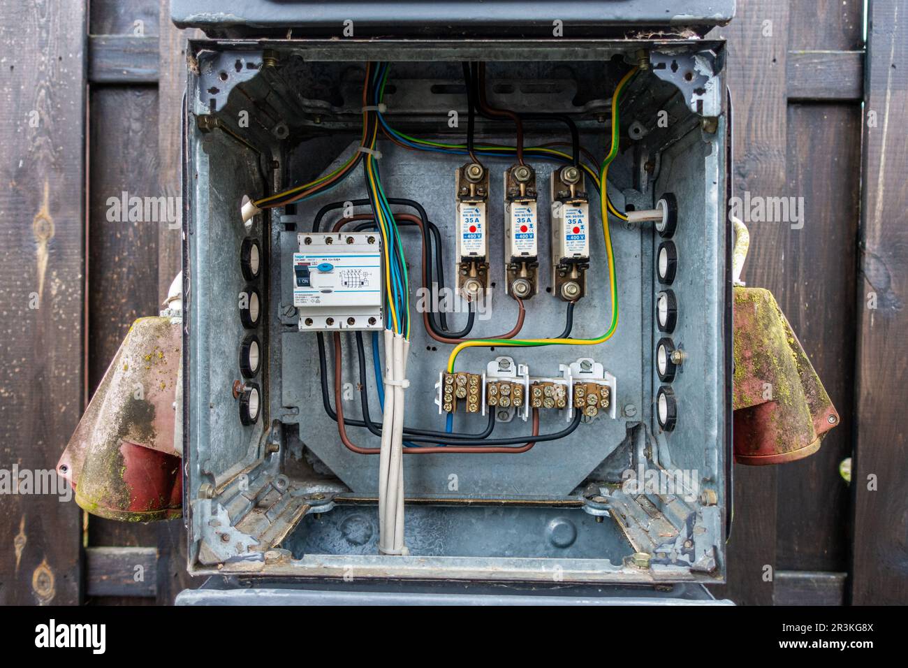 Old GDR SNV distribution accident risk electric shock Echeck Stock