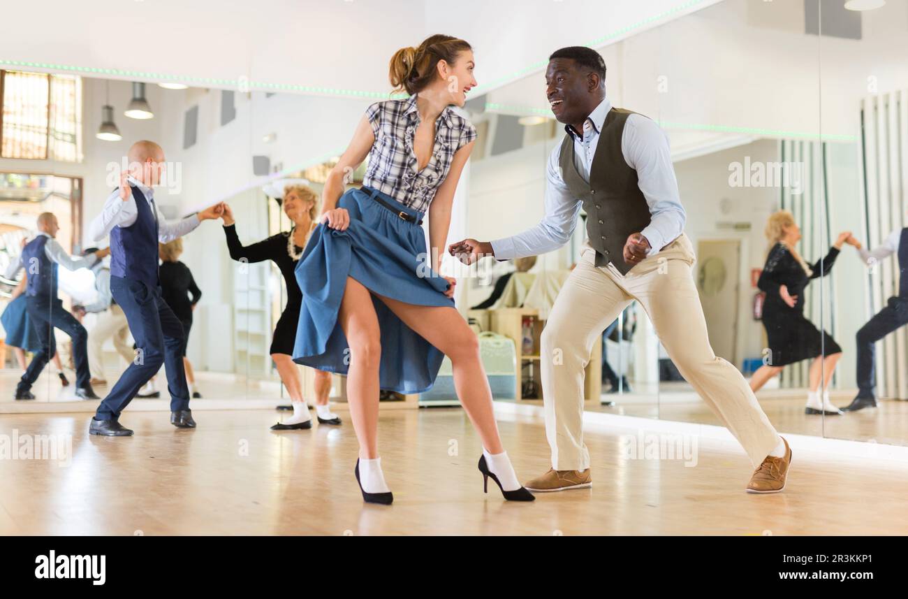 Charleston dance hi-res stock photography and images - Alamy
