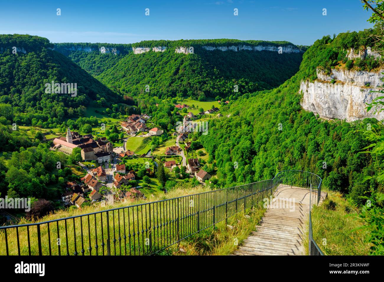 village-of-baume-les-messieurs-most-beautiful-village-in-france