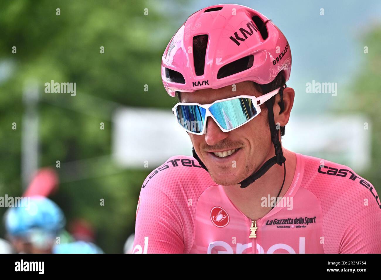 Pergine Valsugana, Italy. 24th May, 2023. May 24, 2023, PERGINE VALSUGANA,  ITALY: British rider Geraint Thomas of Ineos Grenadiers team wearing the  overall leader's pink jersey, waiting on the start line the