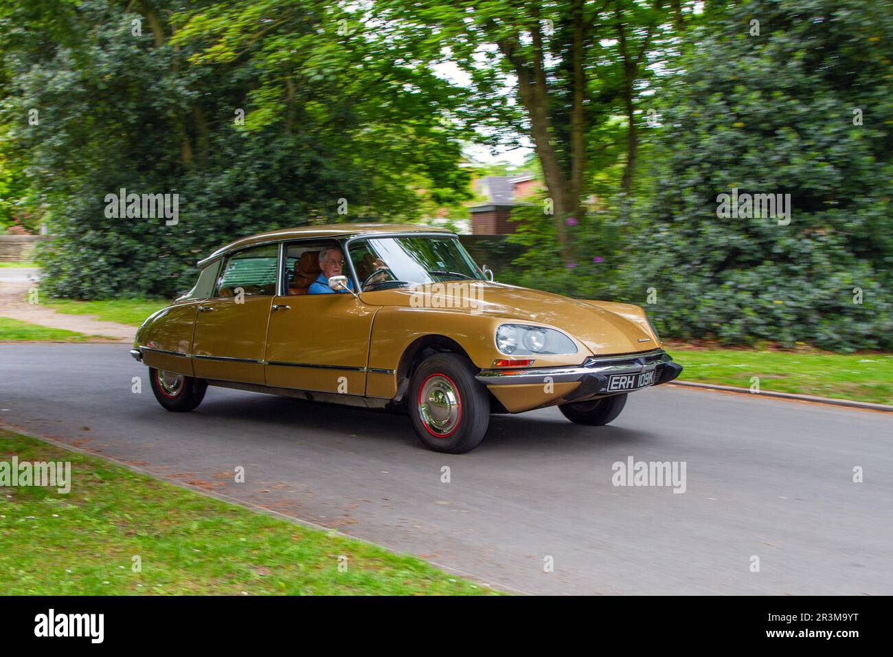 1972 70s seventies French Gold Citroën DS 21 at Lytham Hall St Annes Classic & Performance Motor vehicle show displays of classic cars, UK Stock Photo