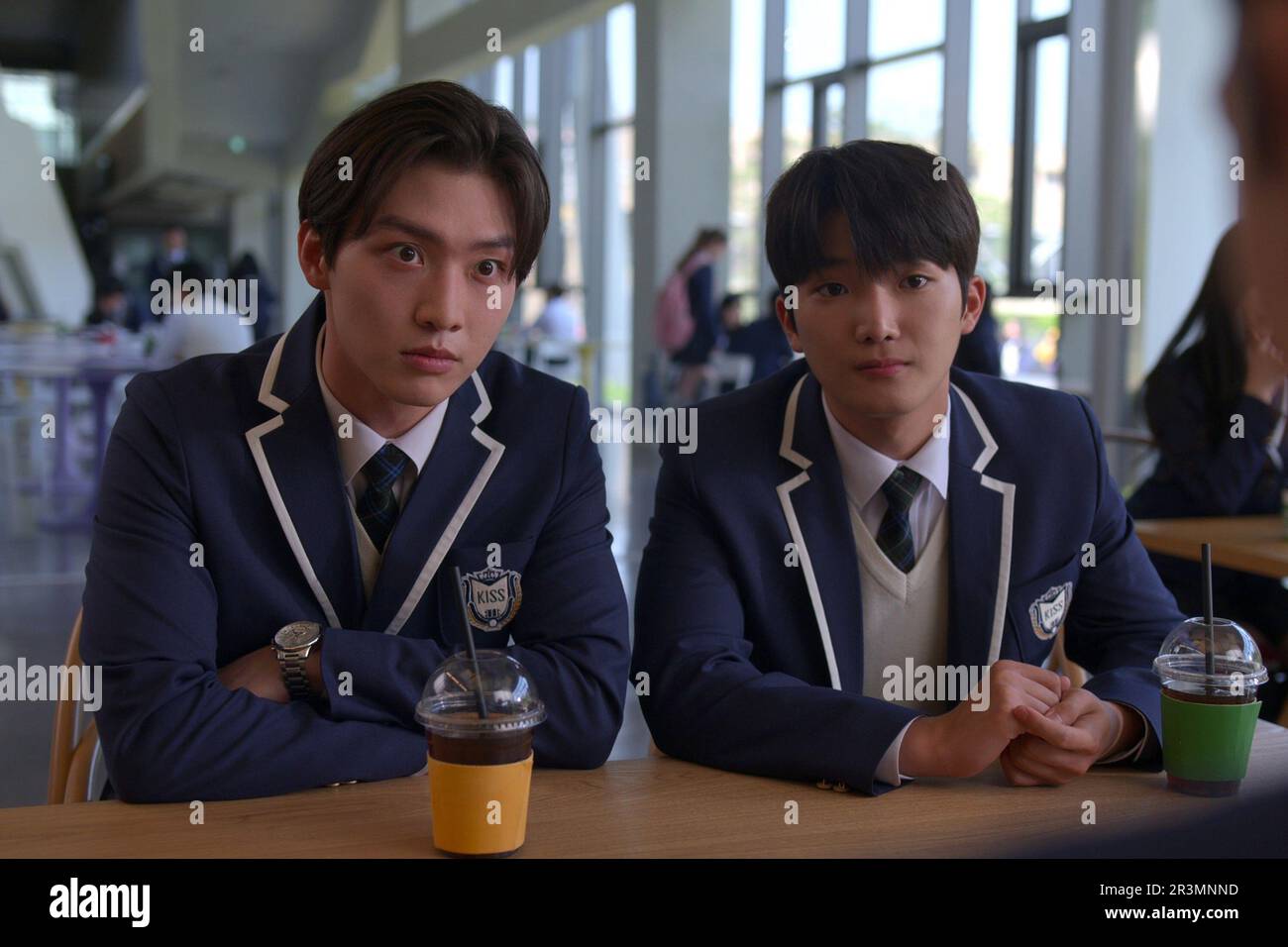 XO KITTY, (aka XO, KITTY), from left: Sang Heon Lee, CHOI Min-yeong