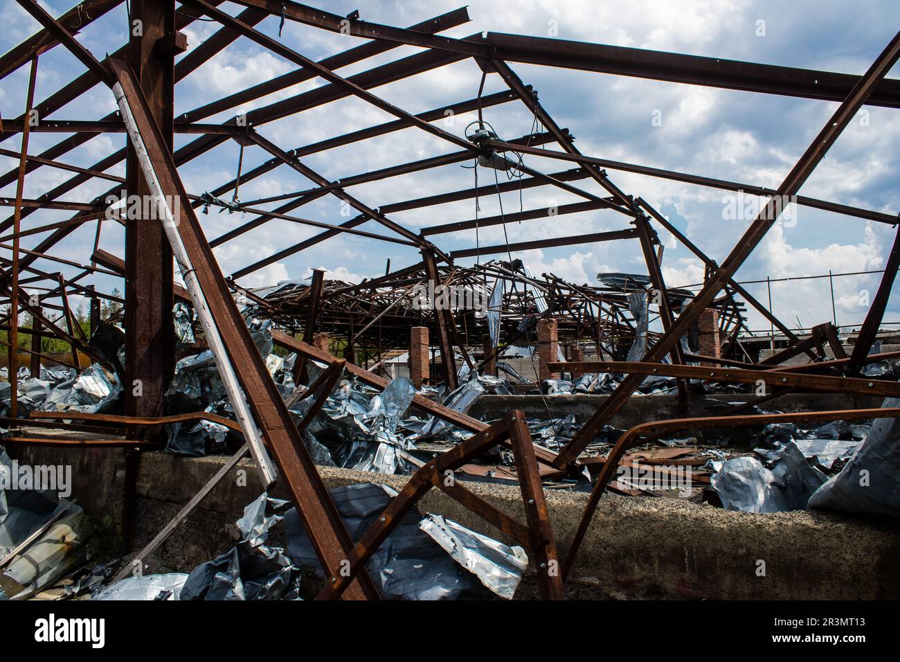 Destruction of civilian targets hi-res stock photography and images - Alamy