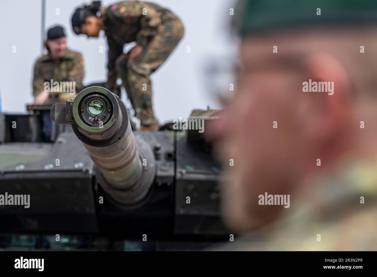 Pfreimd, Germany. 24th May, 2023. A Leopard II A7V main battle tank of tank battalion 104 is parked in the Oberpfalz barracks. Credit: Armin Weigel/dpa/Alamy Live News Stock Photo