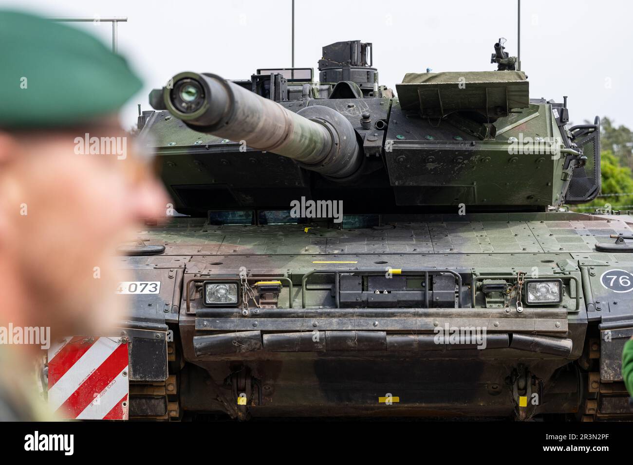 Pfreimd, Germany. 24th May, 2023. A Leopard II A7V main battle tank of tank battalion 104 is parked in the Oberpfalz barracks. Credit: Armin Weigel/dpa/Alamy Live News Stock Photo