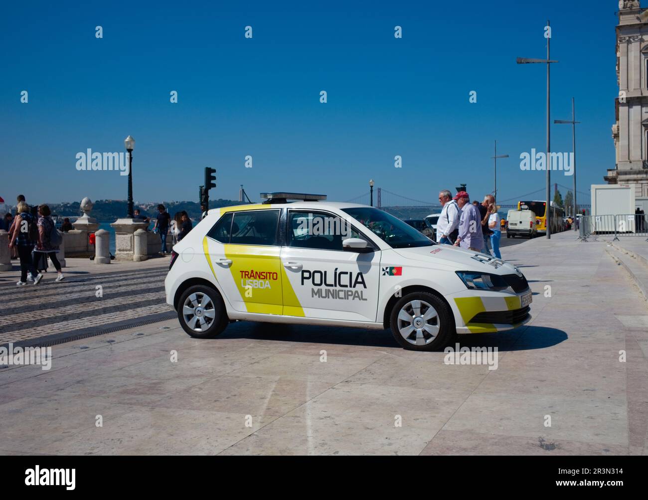 Polícia Municipal patrol car in the centre of Lisbon Stock Photo