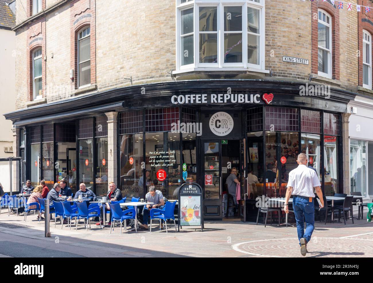Coffee Republic coffee shop, King Street street), St Helier