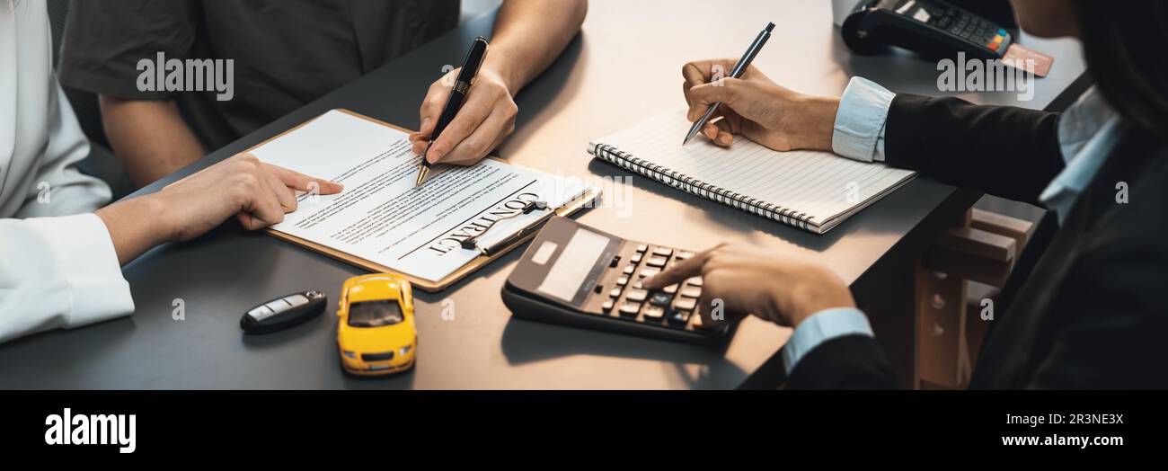 Car dealer calculate interest rate and costs of car loan with