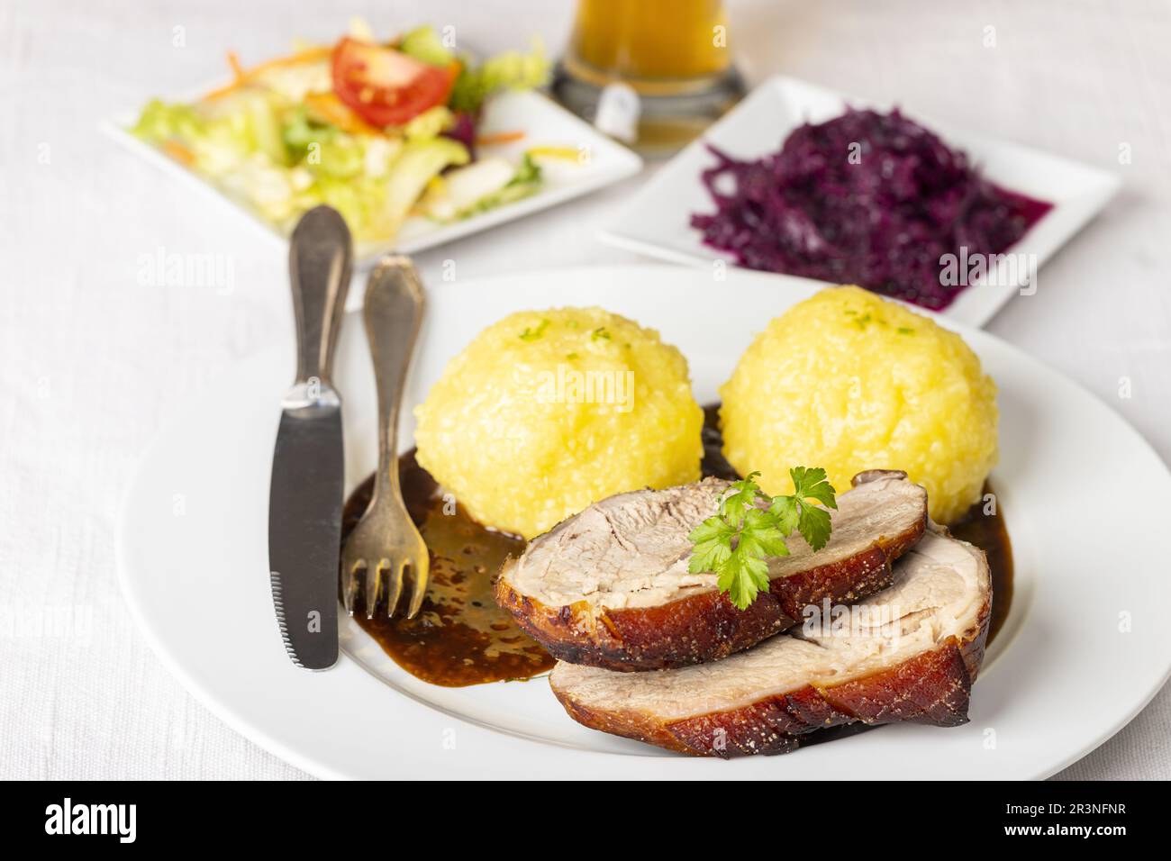 Bayerischer Schweinebraten Mit Dunkelbiersoe