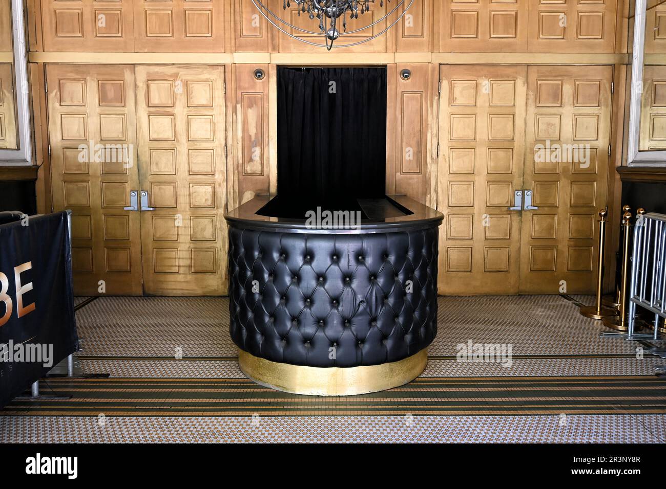 LOS ANGELES, CALIFORNIA - 17 MAY 2023: The Globe Theatre - Garland Building, Lobby. Originally the Morosco Theatre, a 1913 Beaux Arts-style movie pala Stock Photo