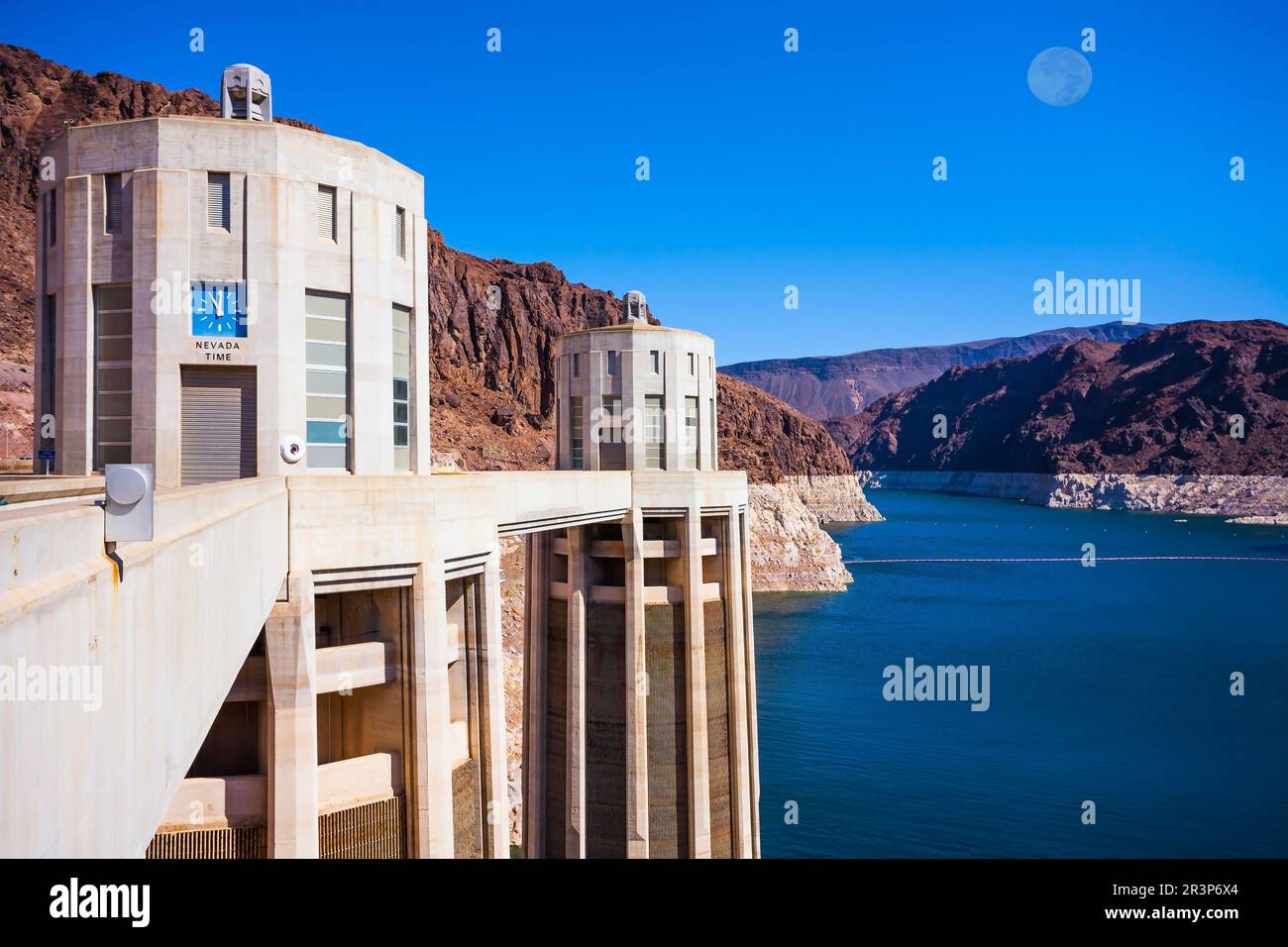 Arch gravity dam hires stock photography and images Alamy