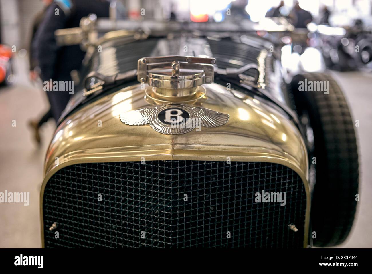 Bentley 4 1/2 litre 1928 polished brass bonnet with radiator badge. Stock Photo