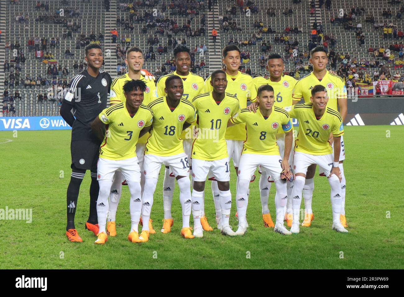 La Plata, Argentina. 24th May, 2023. Team of Colombia before the match of second round of Group C for World Cup FIFA U20 at Diego A. Maradona Stadium ( Credit: Néstor J. Beremblum/Alamy Live News Stock Photo