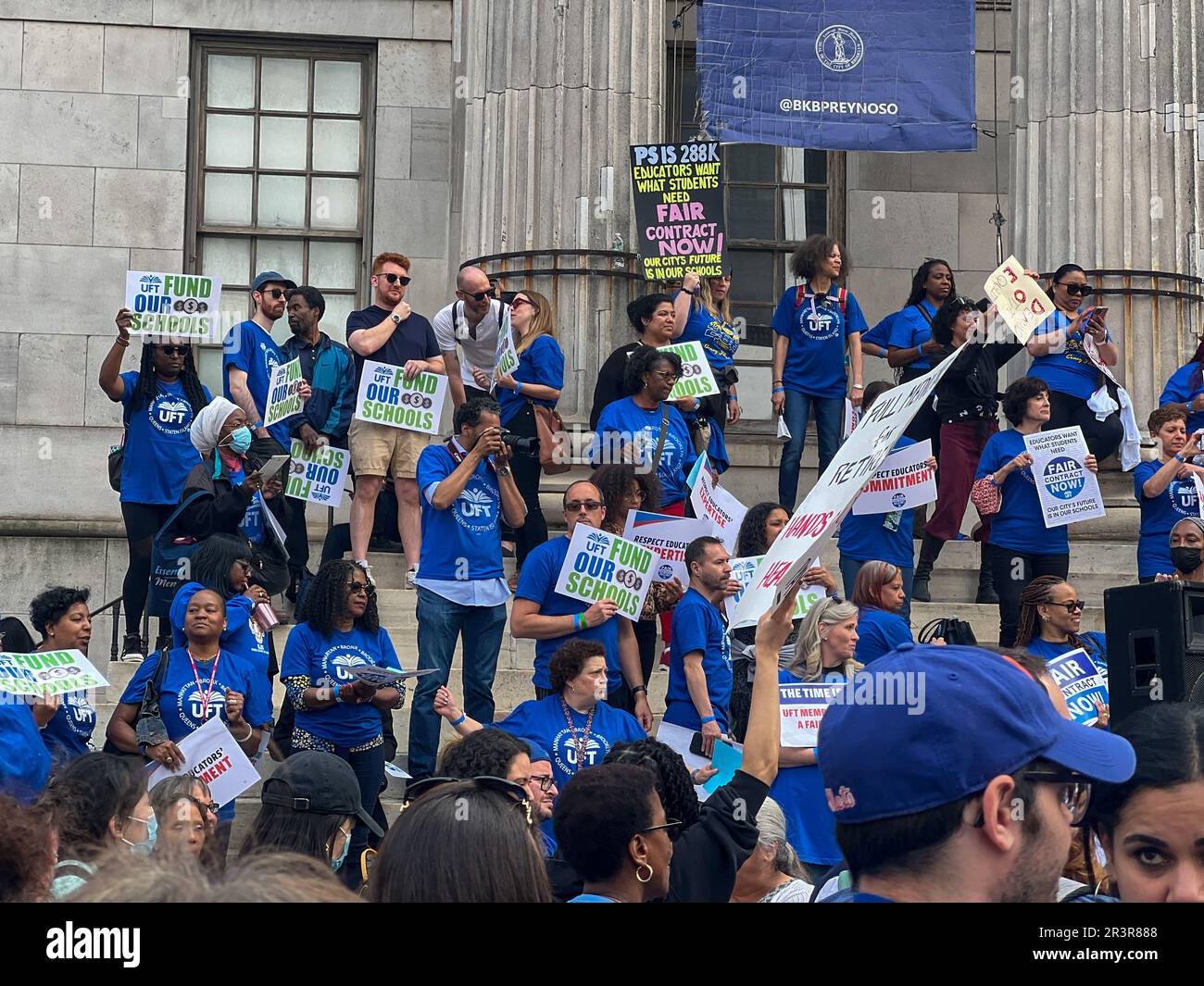 Uft logo hires stock photography and images Alamy