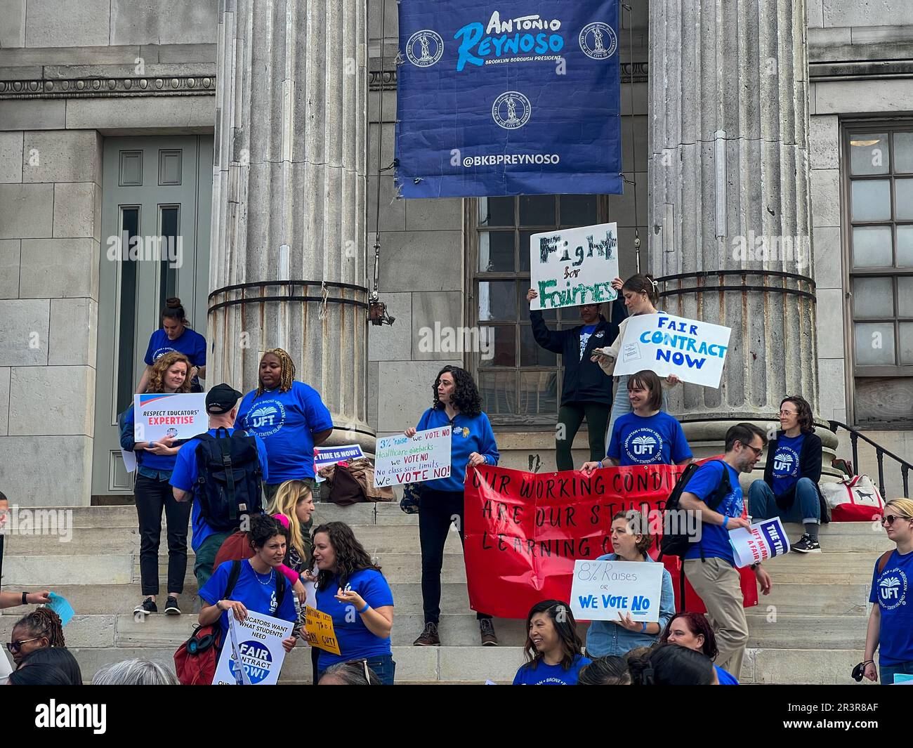 Uft logo hires stock photography and images Alamy
