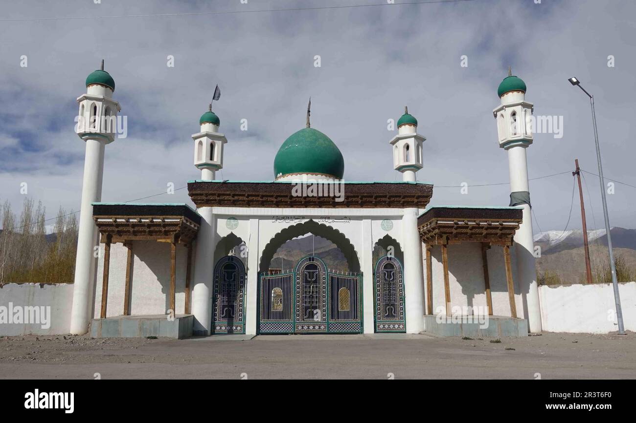 Small Rural Mousque Mosque in a rural community in Shey, Ladakh Stock Photo - Alamy