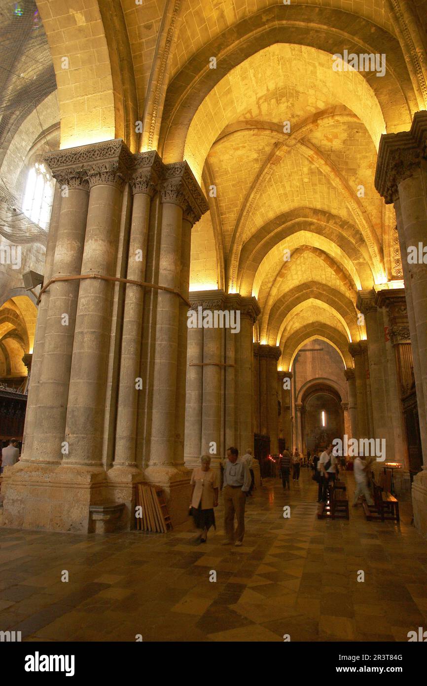 Catedral de santa tecla hi-res stock photography and images - Alamy
