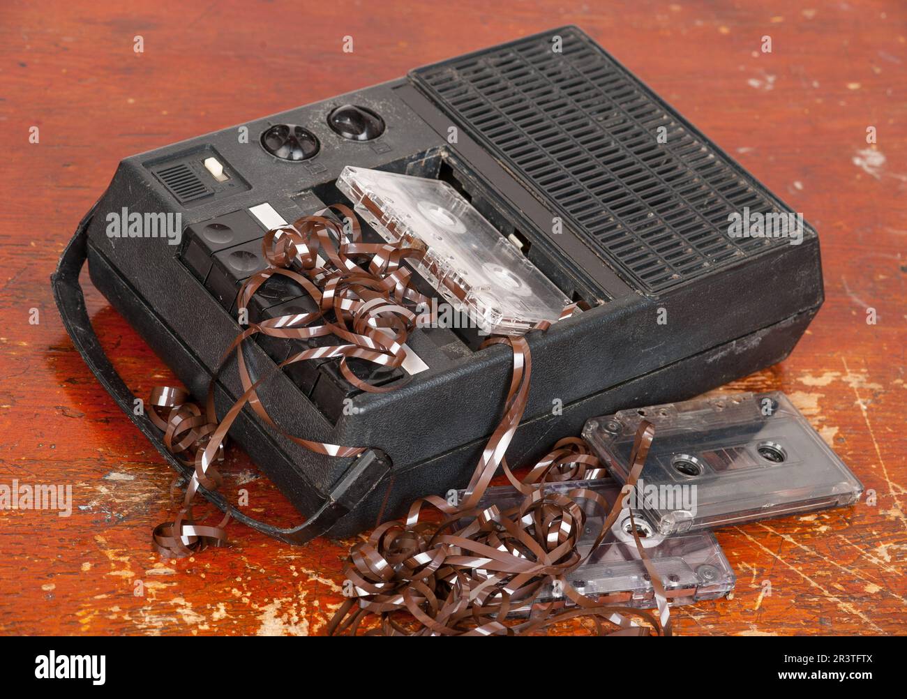 Cassette recorder 1970s hires stock photography and images Alamy