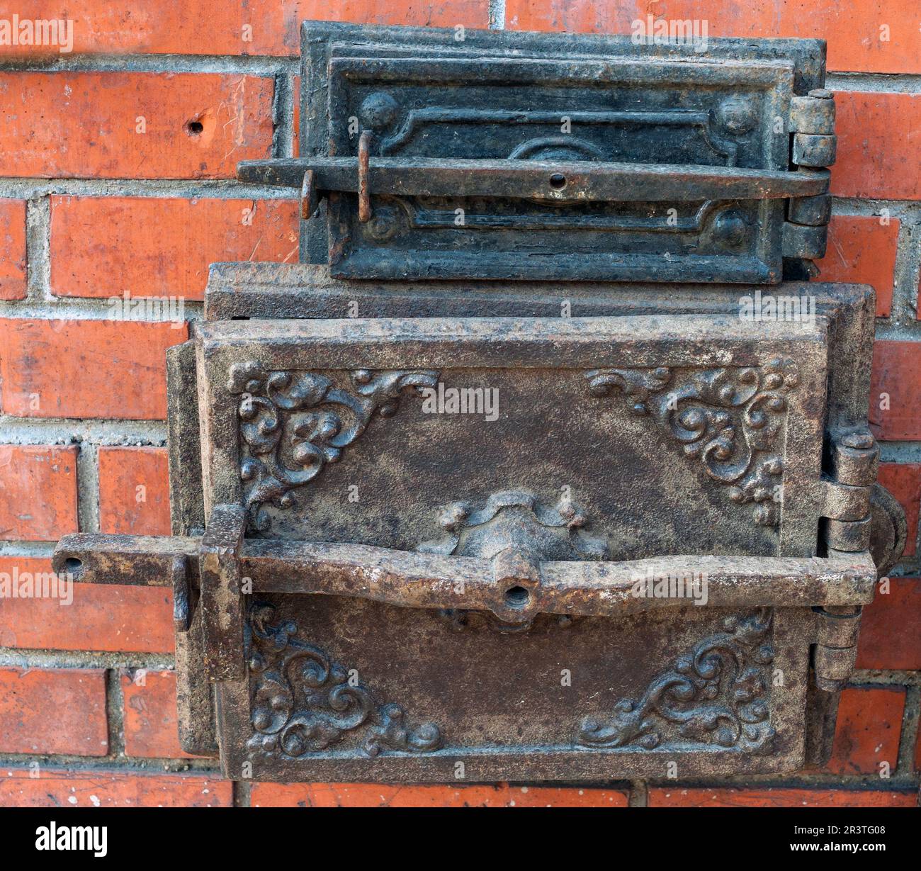 Vintage furnace hi-res stock photography and images - Alamy