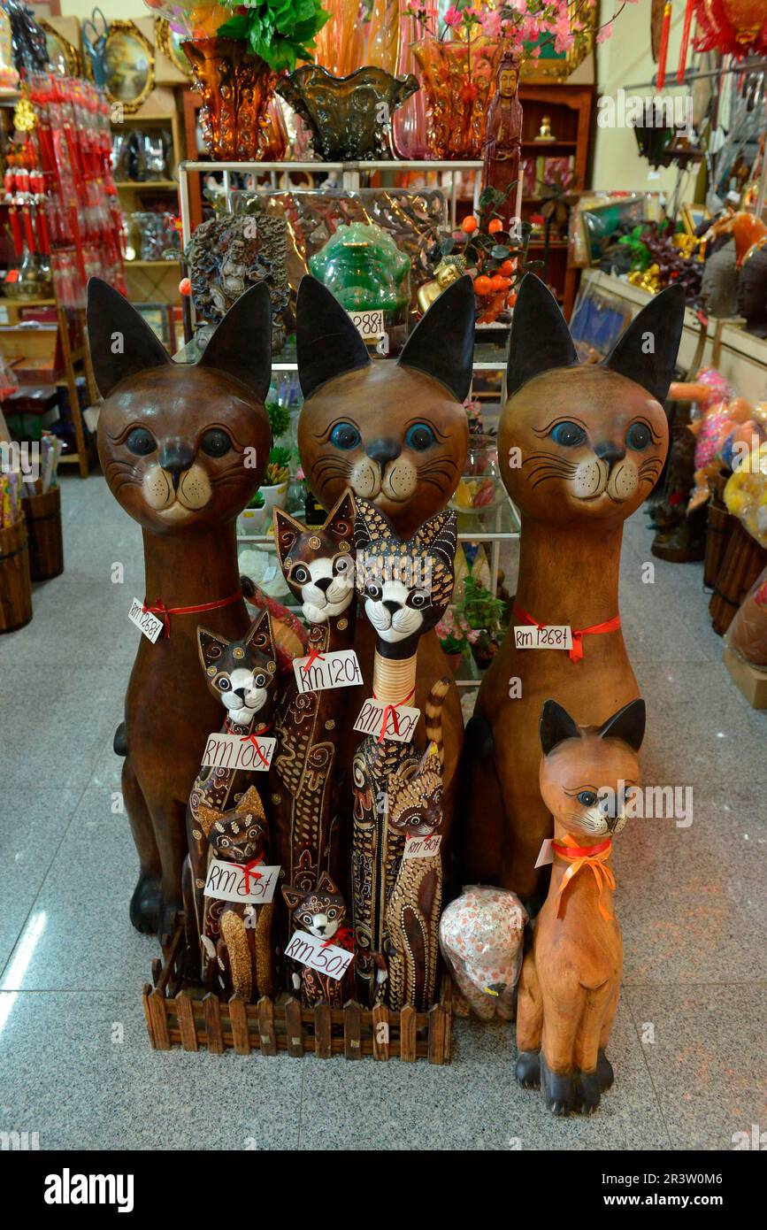 Pet shop interior hires stock photography and images Alamy