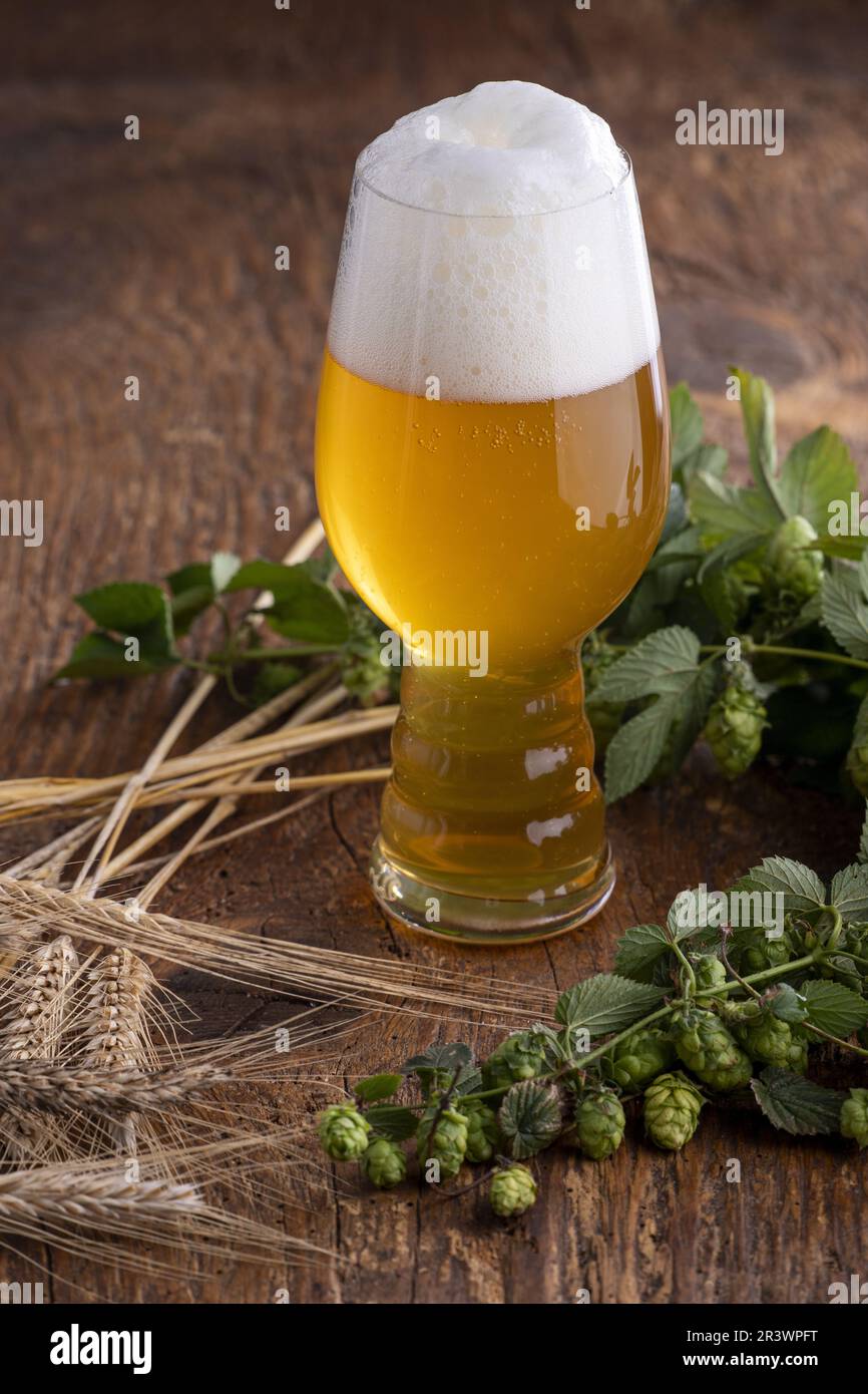 Pale Ale beer on wood Stock Photo
