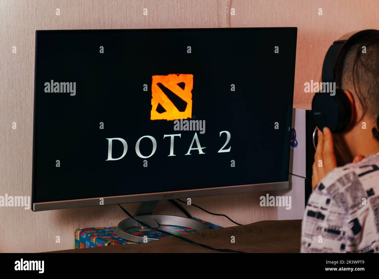 Dota 2 game hi-res stock photography and images