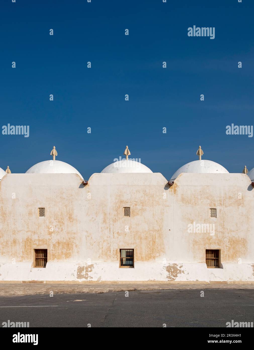 White washed whitewashed roof hi-res stock photography and images - Alamy