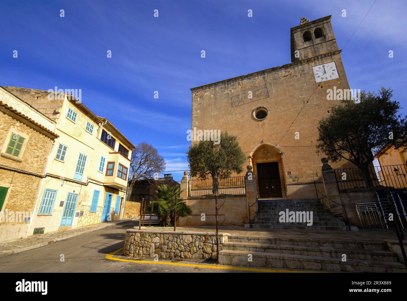 Iglesia de Sant Pere (s.XVII-XVIII).Búger. Comarca de Raiguer. Mallorca. Baleares.España. Stock Photo