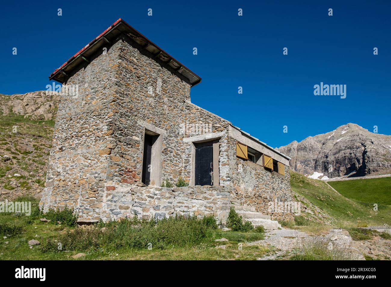 former hostel of the Ip reservoir, Ip Valley, Jacetania, Huesca, Spain. Stock Photo