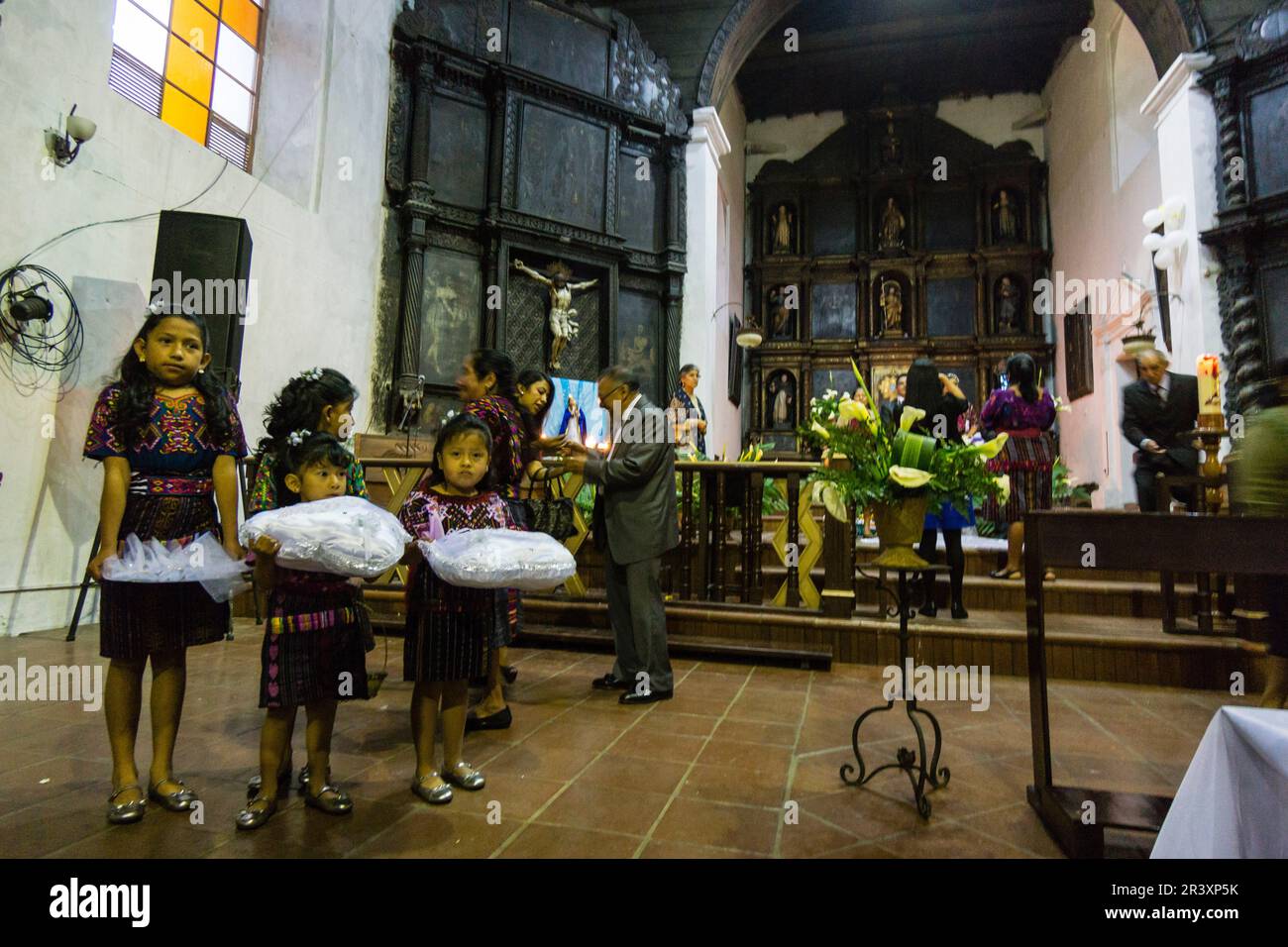 boda en la Iglesia de Santo Tomás, Chichicastenango ,municipio del departamento de El Quiché, Guatemala, Central America. Stock Photo