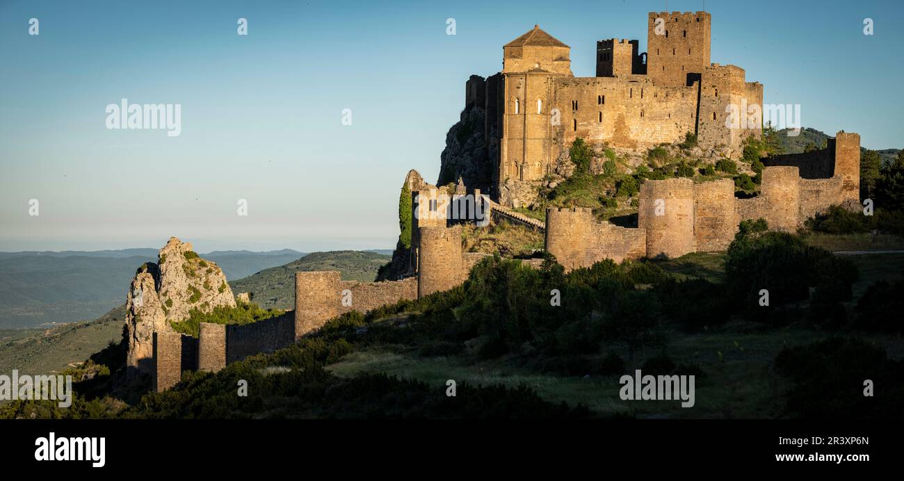 Castles list hi-res stock photography and images - Alamy