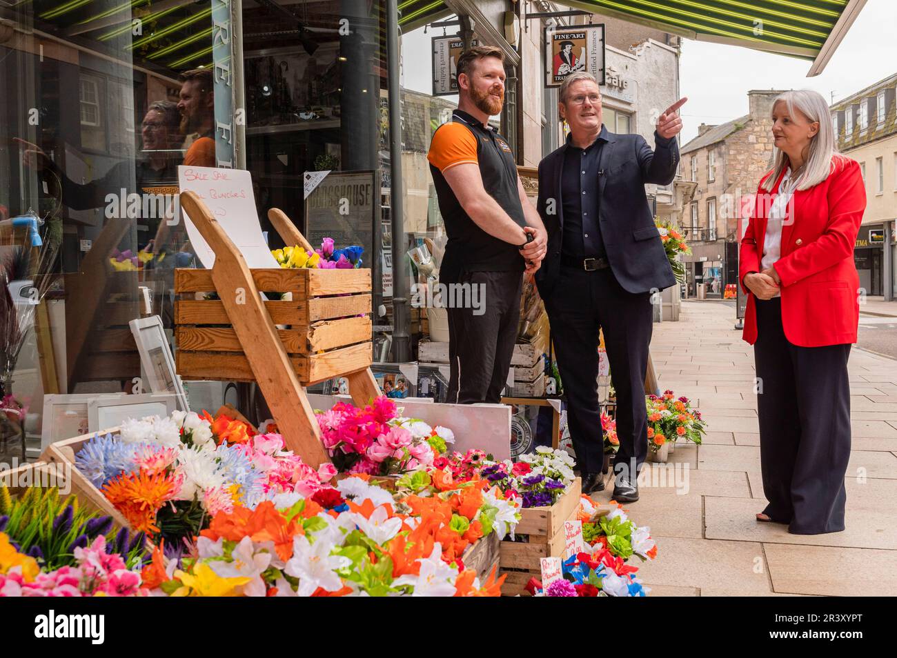 Labour leader Sir Keir Starmer and Wilma Brown meet Mark Fisher, owner