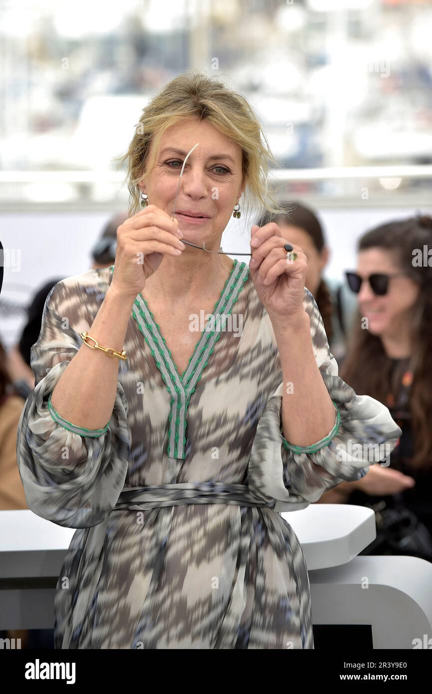 Cannes, France. 25th May, 2023. CANNES, FRANCE - MAY 25: Margherita Buy attend the 'Il Sol Dell'avvenire (A Brighter Tomorrow)' photocall at the 76th annual Cannes film festival at Palais des Festivals on May 25, 2023 in Cannes, France. Credit: dpa/Alamy Live News Stock Photo