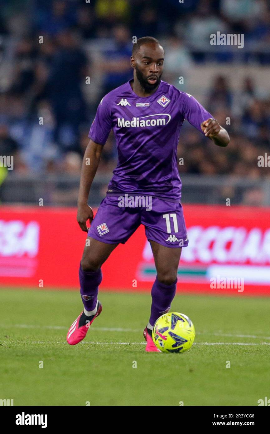 Fiorentina's French forward Jonathan Ikone controls the ball during Italian  Cup Final football match between Fiorentina vs Inter at the Olimpico  Stadium Roma, centre Italy, on May 24, 2023 Stock Photo - Alamy