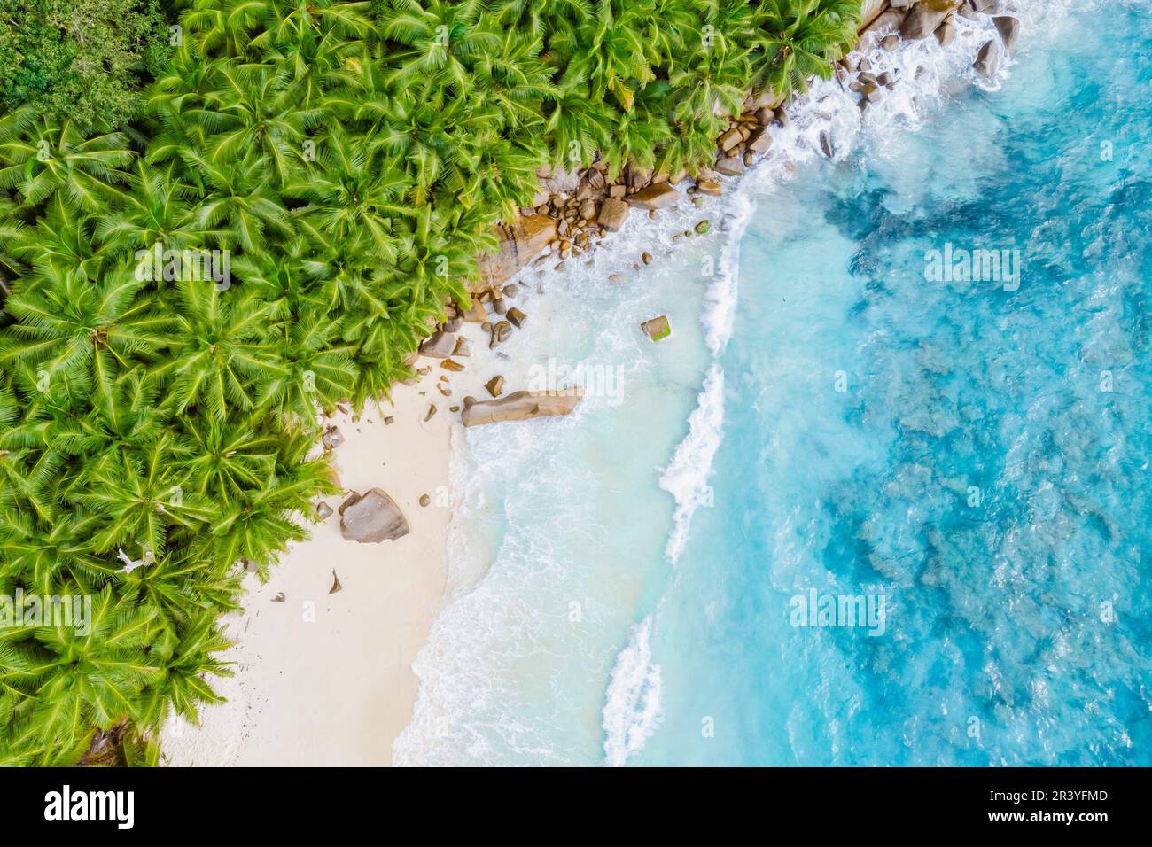 Drone travel idyllic lagoon beach hi-res stock photography and images ...