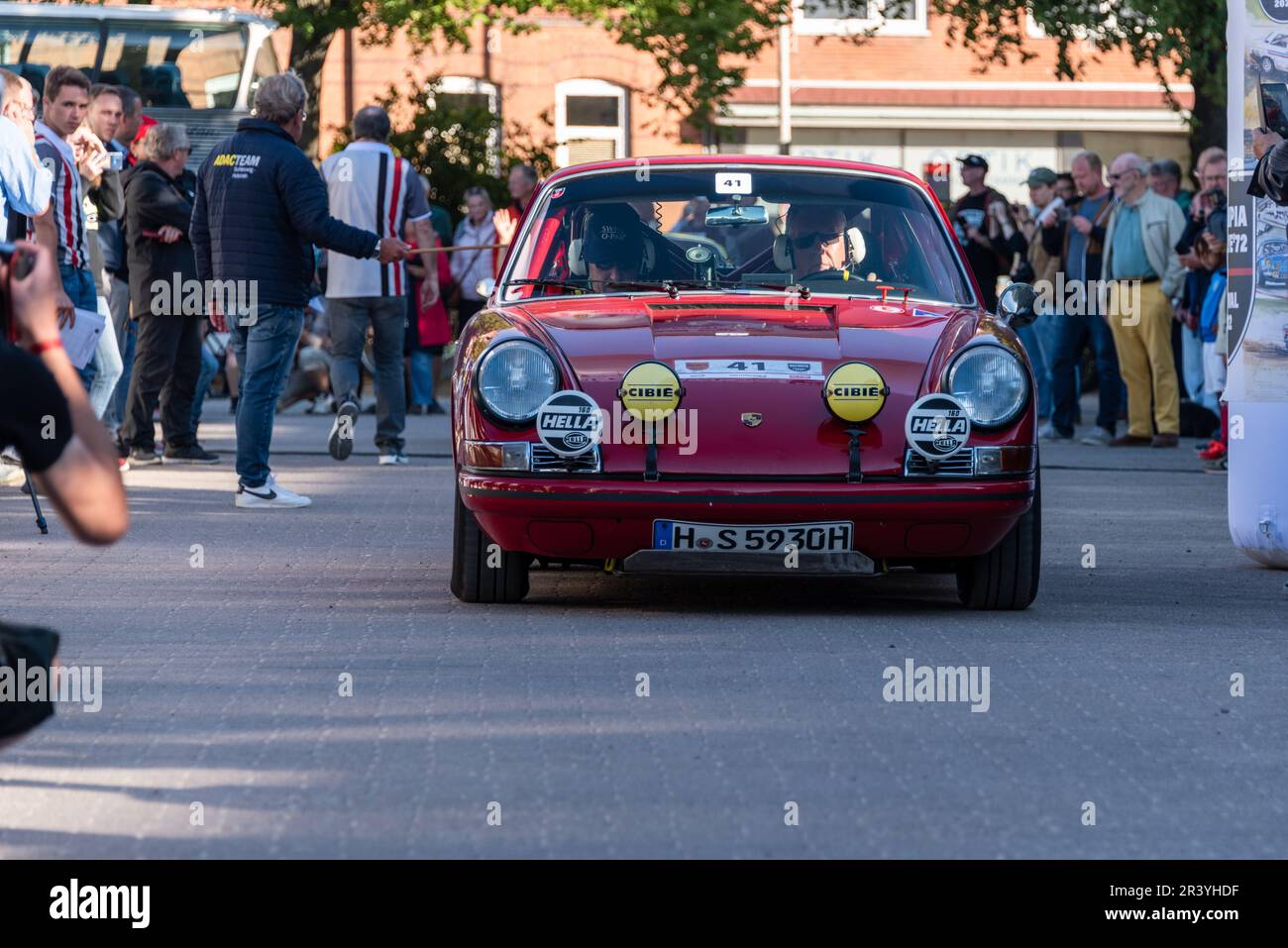 Kiel, Deutschland, Aug. 2022 Oldtimer Ralley mit historischen Fahrzeugen von Kiel nach München hier am Startort Kiel Stock Photo