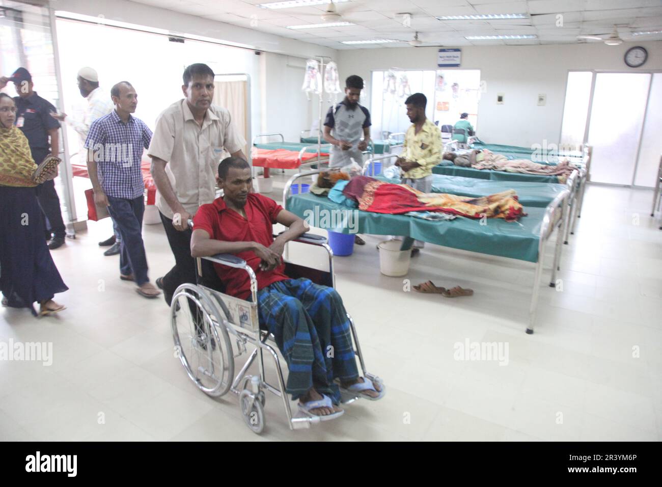 dhaka, Bangladesh. 09may, 2022. Peoples suffering from diarrhea lie at