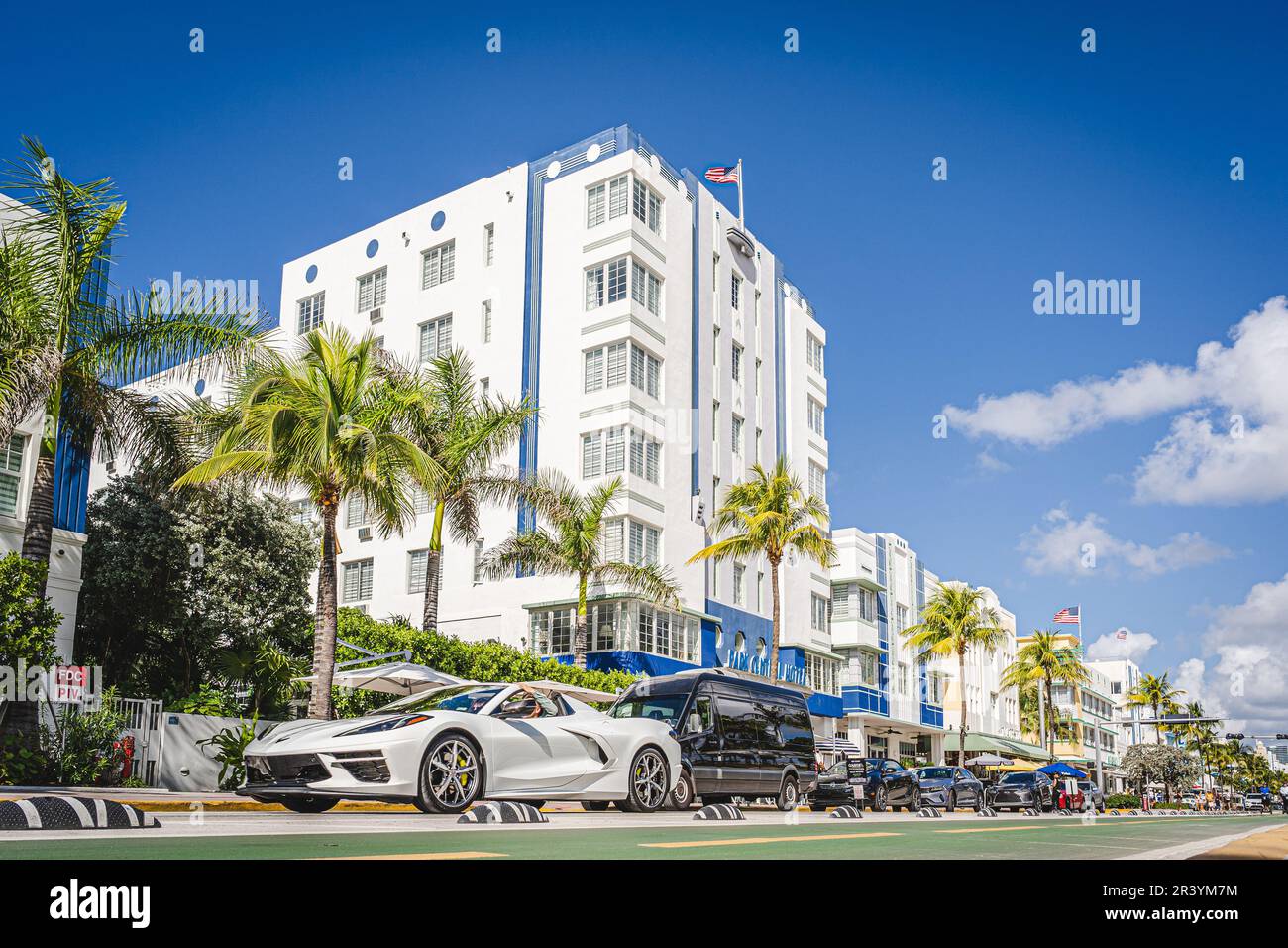 Hotels Near The Corvette Museumnull