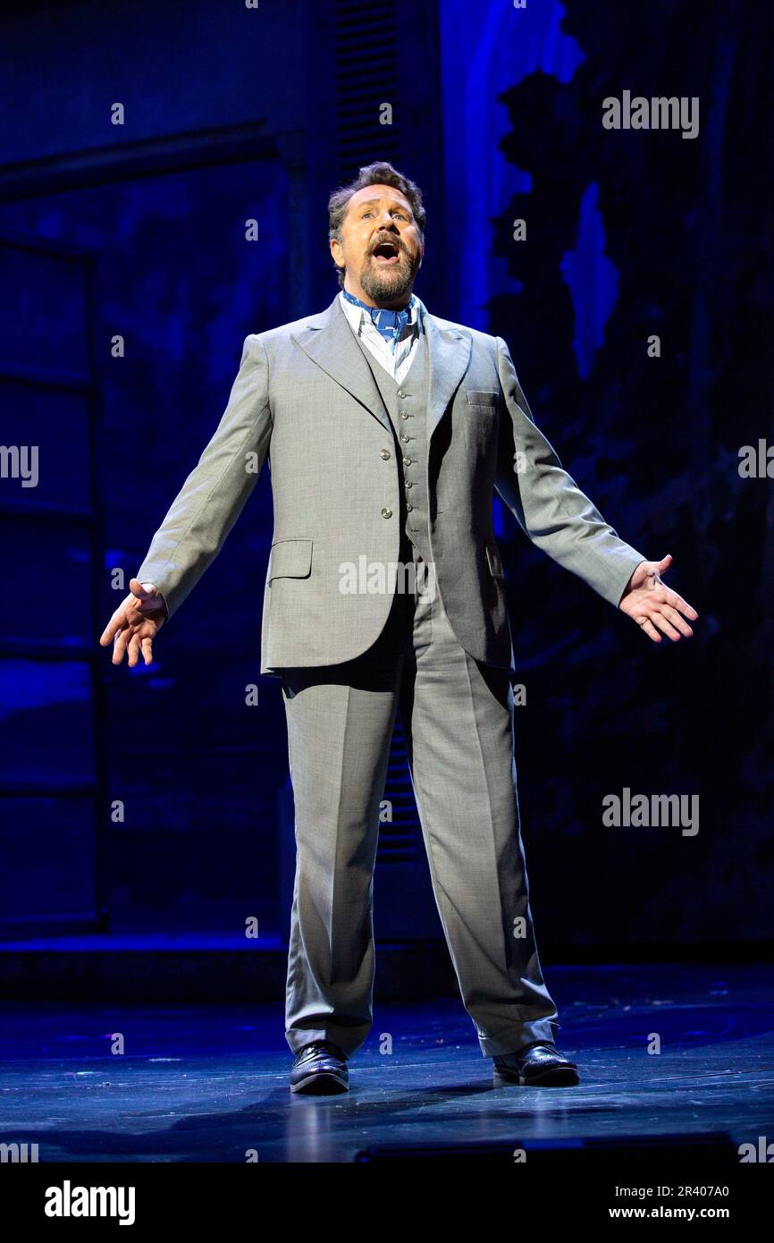 Michael Ball (Sir George Dillingham) in ASPECTS OF LOVE at the Lyric Theatre, London W1  25/05/2023  music & book by Andrew Lloyd Webber  lyrics: Don Black & Charles Hart  design: John McFarlane  lighting: Jon Clark  choreography: Denni Sayers   director: Jonathan Kent Stock Photo