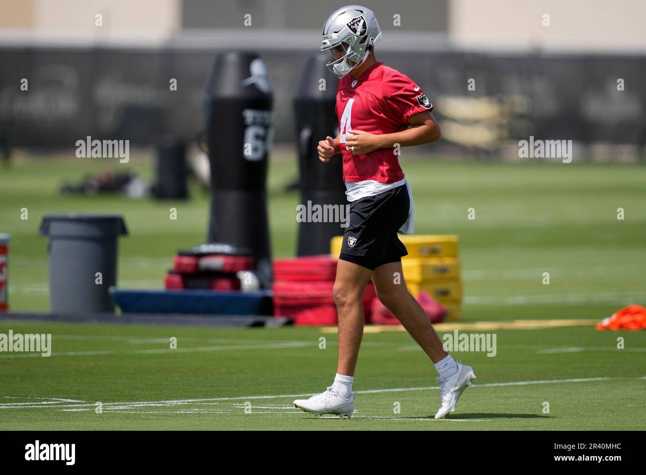 Raiders quarterback Aidan O'Connell takes part in the NFL football team