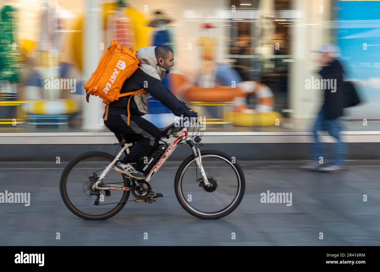 Just Eat bike delivery man in Liverpool Stock Photo