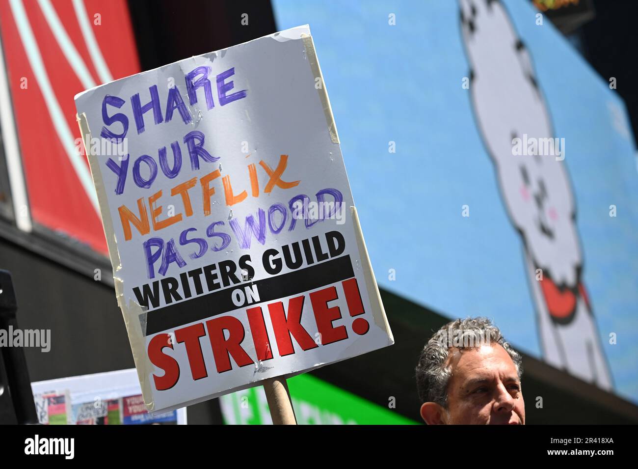 New York, USA. 25th May, 2023. Members of the Writers Guild of America (WGA) and their supporters hold an organized protest outside of Paramount offices in Times Square, New York, NY, May 25, 2023. The Writers Guild of America-East (WGA) is on strike against the Alliance of Motion Picture and Television Producers for better contract and residual rights. (Photo by Anthony Behar/Sipa USA) Credit: Sipa USA/Alamy Live News Stock Photo
