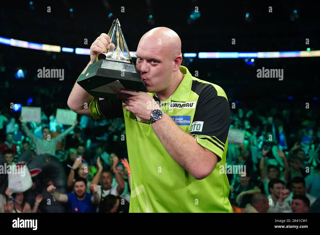 Michael van Gerwen celebrates winning the Cazoo Premier League at The O2, London. Picture date: Thursday May 25, 2023. Stock Photo