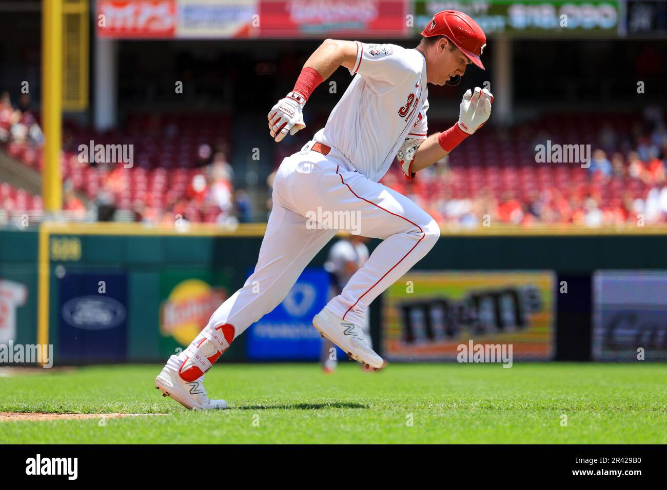 Cincinnati Reds' Tyler Stephenson runs to first base during a baseball ...