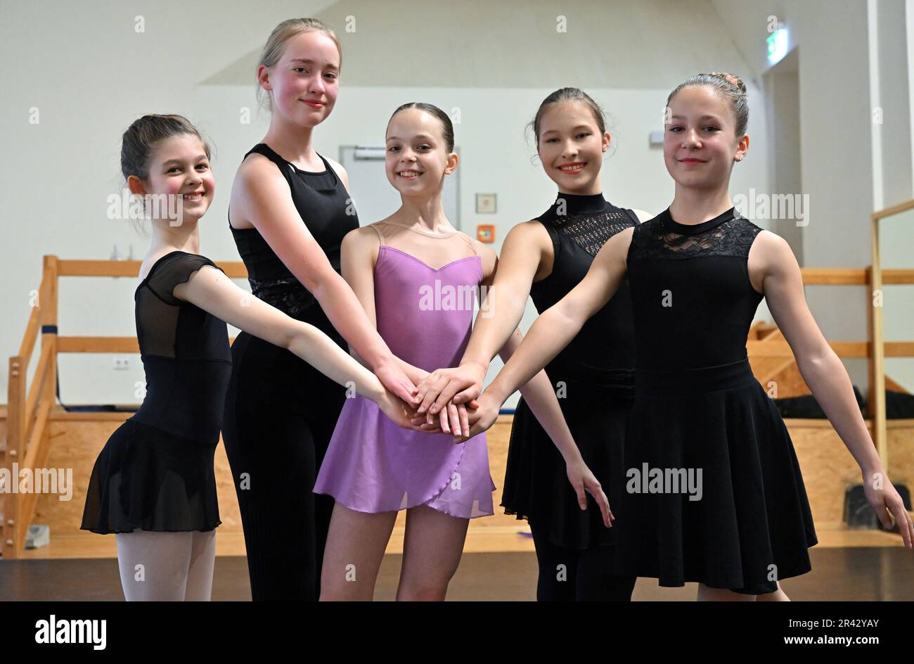 Gera, Germany. 23rd May, 2023. The ballet students Angelina, Luise