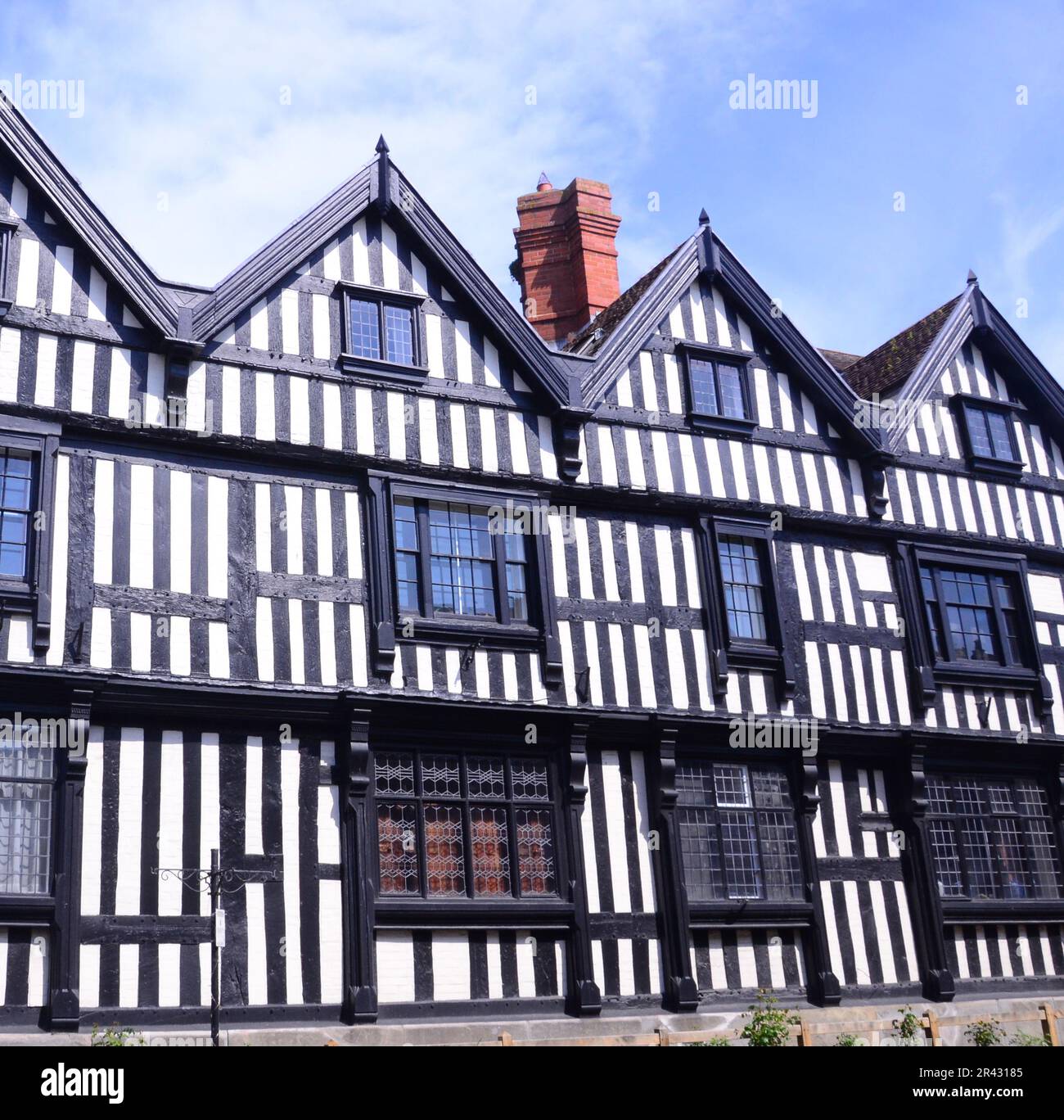 Exterior of the 16th century Ledbury Park, site of Prince Rupert's HQ